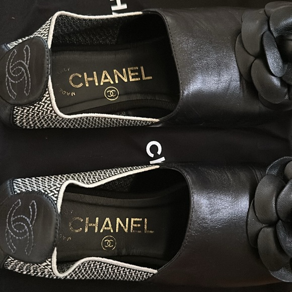100% Authentic Chanel black Loafers with box  and 2 dust bags - Picture 5 of 7
